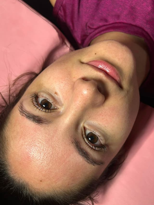 Lash lifting